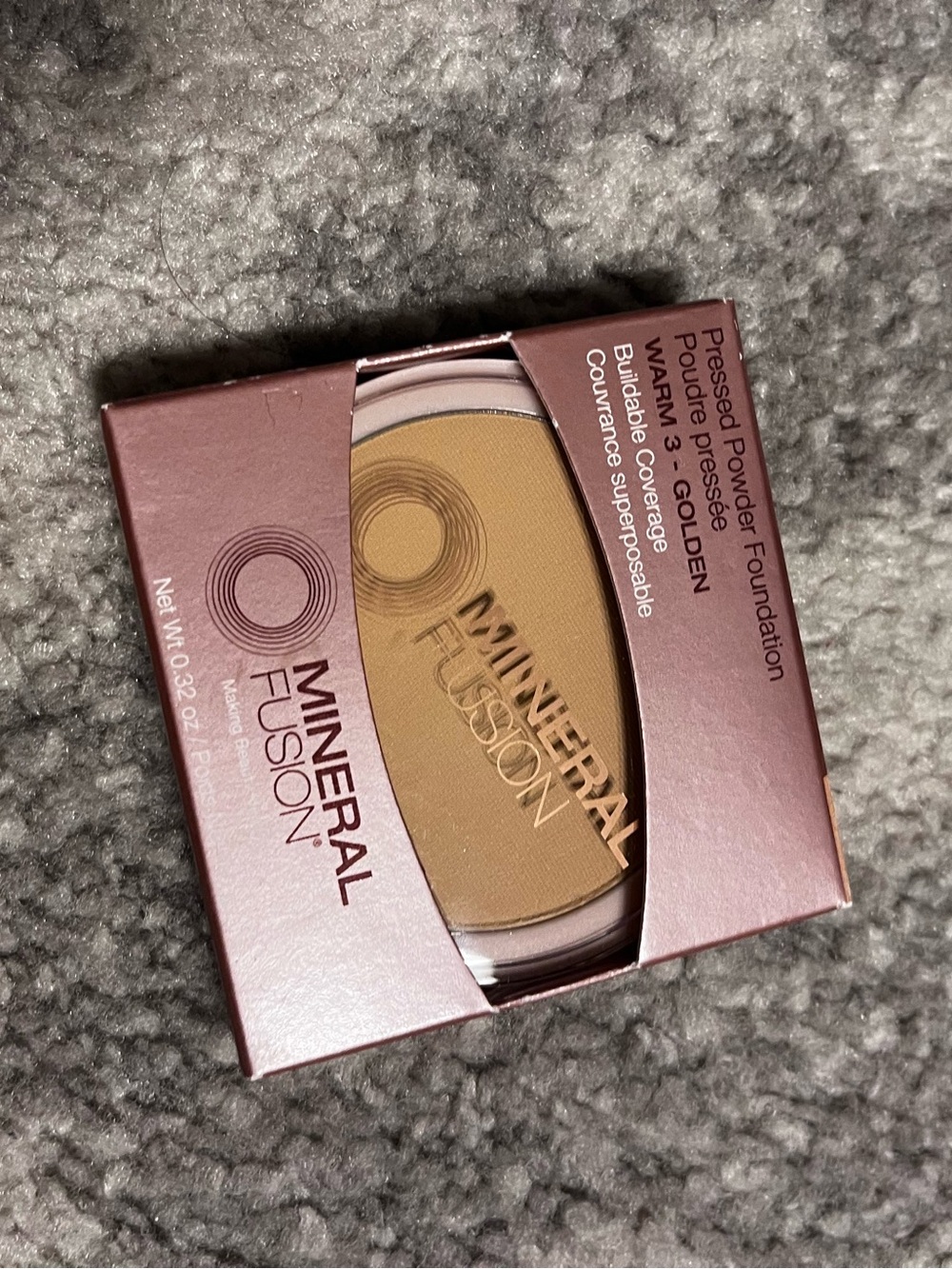 MINERAL FUSION PRESSED POWDER FOUNDATION WARM 3 Golden New